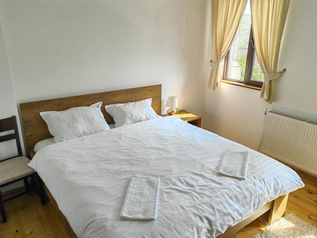 Rimovata Kashta Guest House Лештен Экстерьер фото