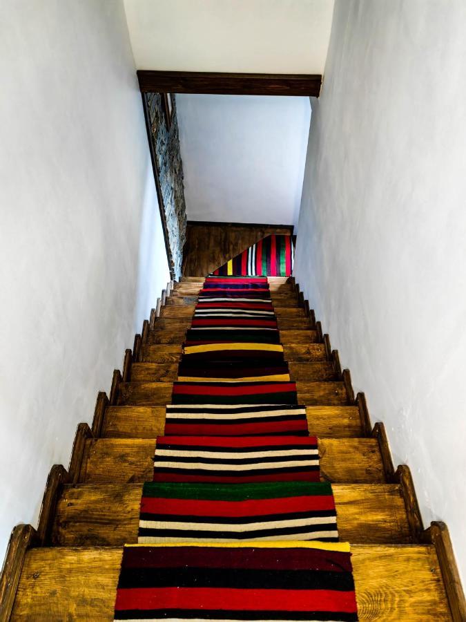 Rimovata Kashta Guest House Лештен Экстерьер фото