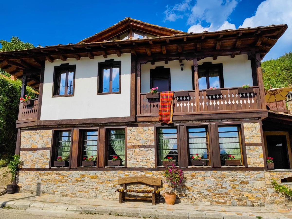 Rimovata Kashta Guest House Лештен Экстерьер фото