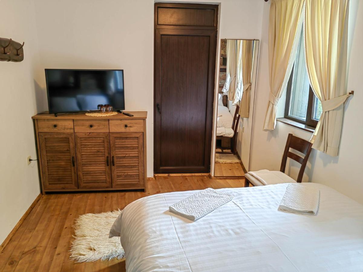 Rimovata Kashta Guest House Лештен Экстерьер фото